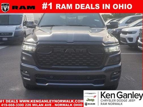 2025 RAM 1500 Big Horn/Lone Star