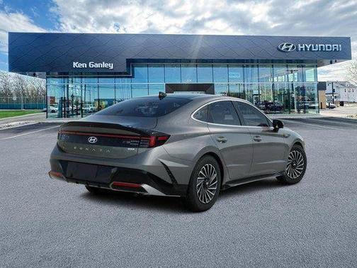 2026 Hyundai SONATA Hybrid Limited