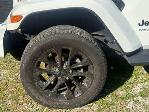 2021 Jeep Wrangler Unlimited Sahara Altitude