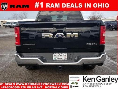2025 RAM 1500 Big Horn/Lone Star
