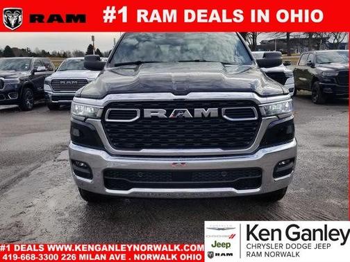 2025 RAM 1500 Big Horn/Lone Star