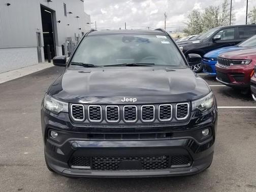 2025 Jeep Compass Latitude