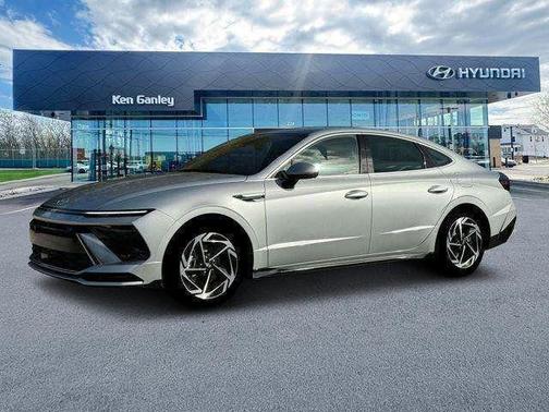 2025 Hyundai SONATA SEL Convenience