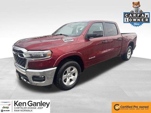 Delmonico Red Pearlcoat 2025 RAM 1500 Big Horn/Lone Star