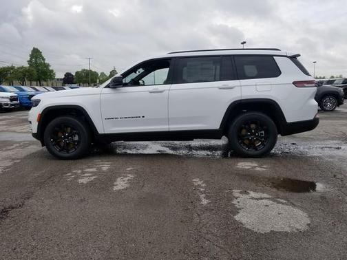 2025 Jeep Grand Cherokee L Laredo