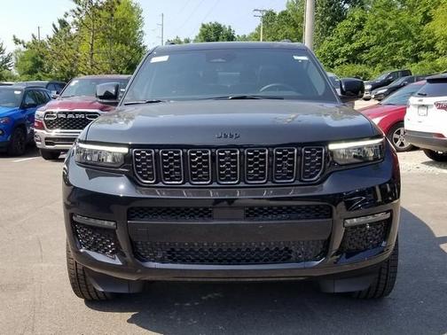 2025 Jeep Grand Cherokee L Summit