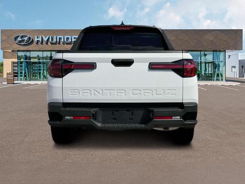 2025 Hyundai SANTA CRUZ SEL Activity