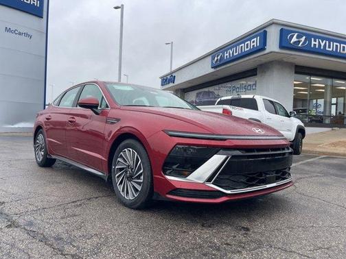 2025 Hyundai SONATA Hybrid SEL