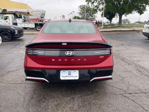 2025 Hyundai SONATA Hybrid SEL
