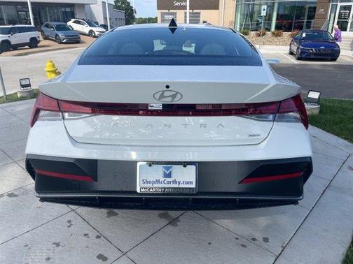 2025 Hyundai ELANTRA HEV Limited
