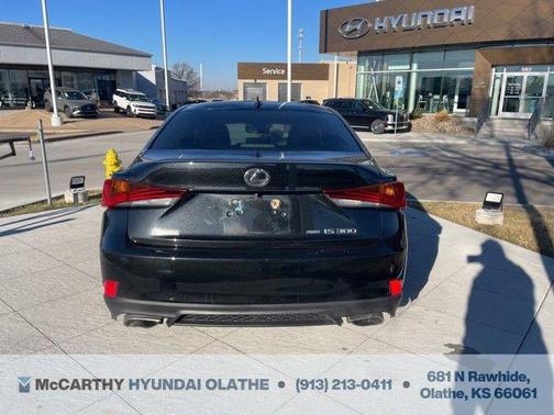 2018 Lexus IS 300 Base