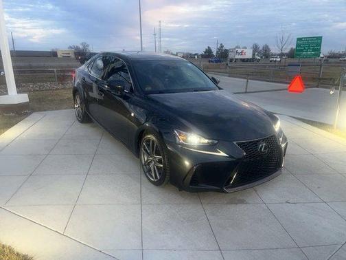 2018 Lexus IS 300 Base