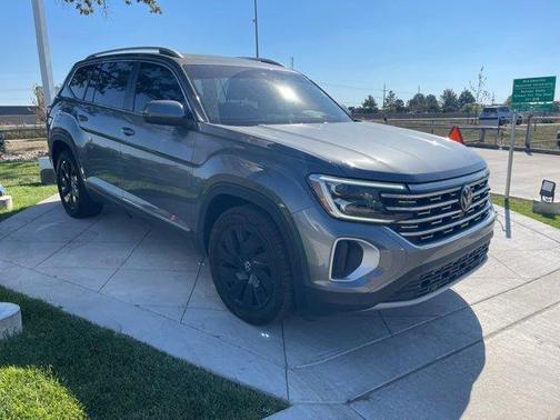 2024 Volkswagen Atlas 2.0T SEL