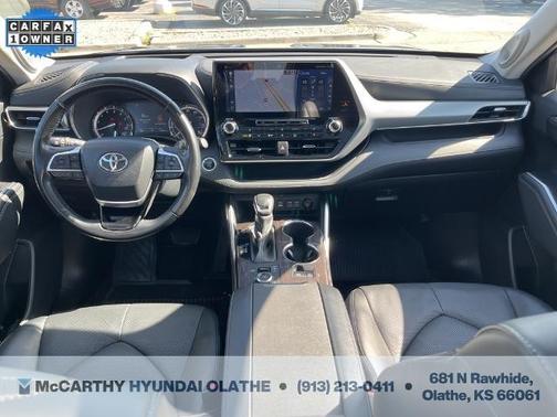 2022 Toyota Highlander Platinum