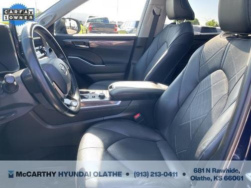 2022 Toyota Highlander Platinum