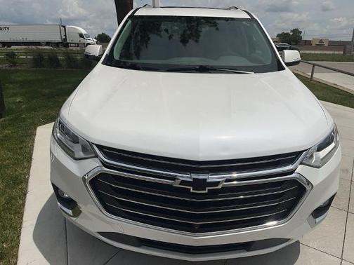 Pearl 2020 Chevrolet Traverse Premier