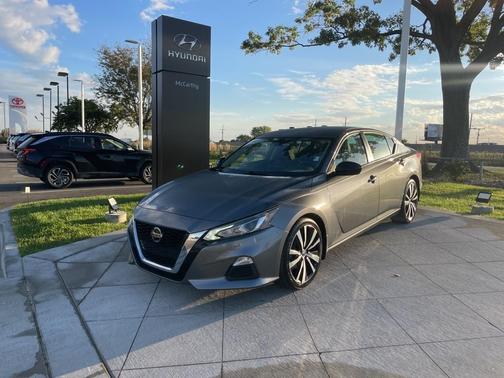 2022 Nissan Altima 2.5 SR
