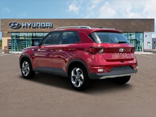 2025 Hyundai VENUE Limited
