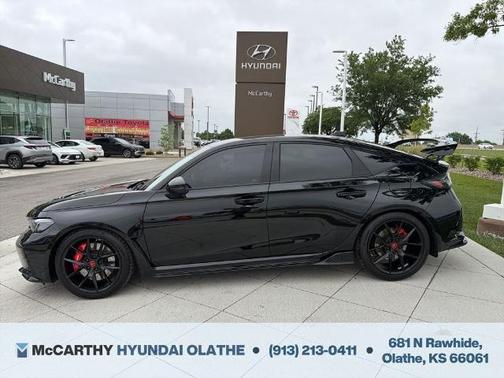Black 2023 Honda Civic Type R Base