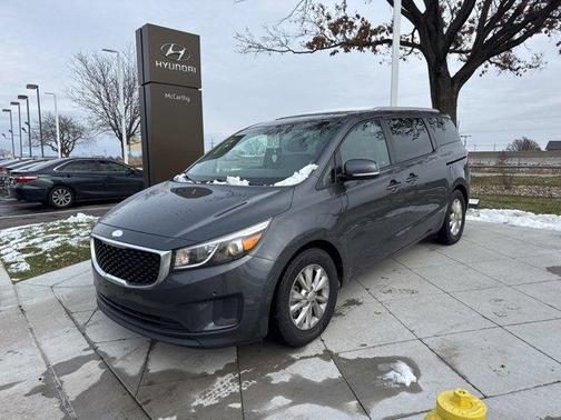 2017 Kia Sedona LX