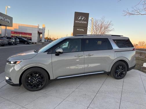 2024 Kia Carnival SX Prestige