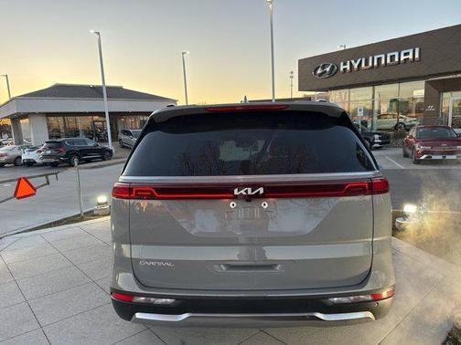 2024 Kia Carnival SX Prestige