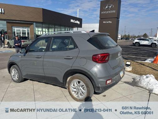 2020 Hyundai VENUE SEL