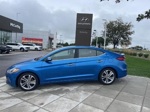 2017 Hyundai ELANTRA Limited