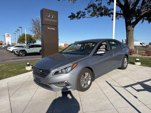 2015 Hyundai SONATA SE