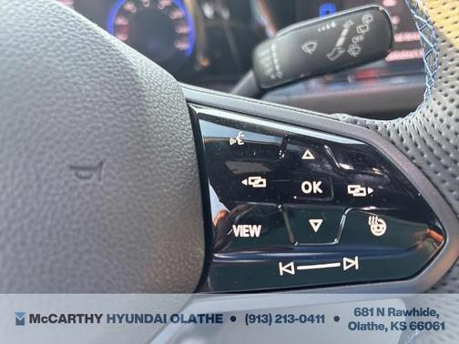 2022 Volkswagen Golf R 2.0T