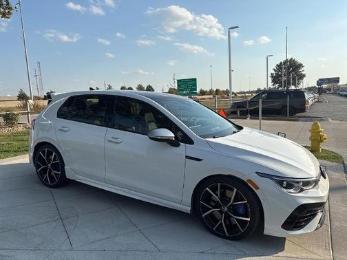 2022 Volkswagen Golf R 2.0T