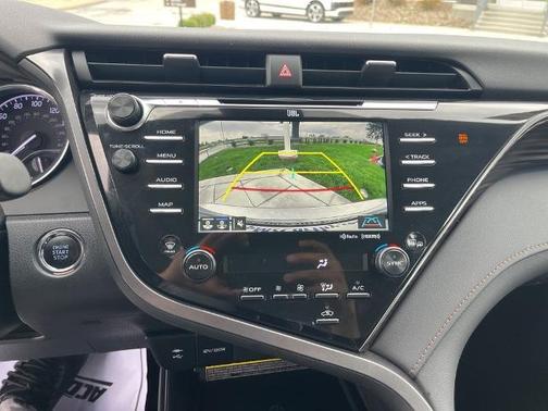 2019 Toyota Camry XLE
