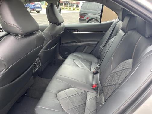 2019 Toyota Camry XLE