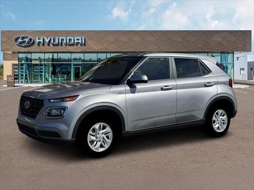 Shimmering Silver 2026 Hyundai VENUE SE
