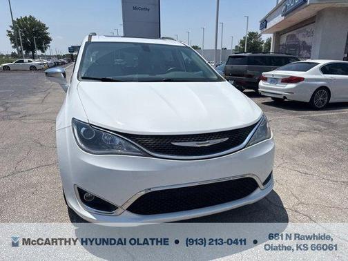 2017 Chrysler Pacifica Limited