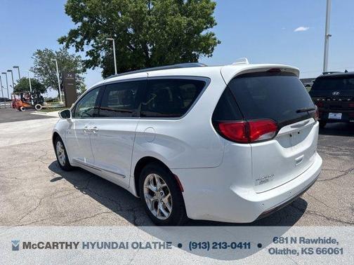 2017 Chrysler Pacifica Limited