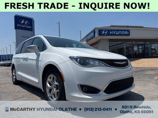 2017 Chrysler Pacifica Limited