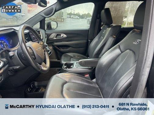 2020 Chrysler Pacifica Touring-L Plus