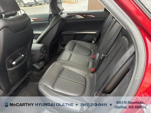 2015 Lincoln MKZ Base