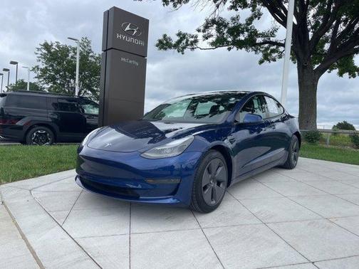 2021 Tesla Model 3 Standard Range Plus
