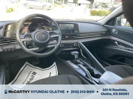 2022 Hyundai ELANTRA SEL