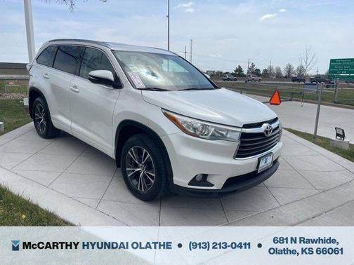 Blizzard Pearl 2016 Toyota Highlander XLE