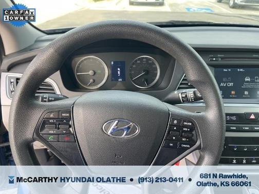 2017 Hyundai SONATA SE