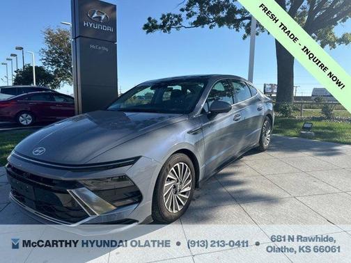 2025 Hyundai SONATA Hybrid Limited