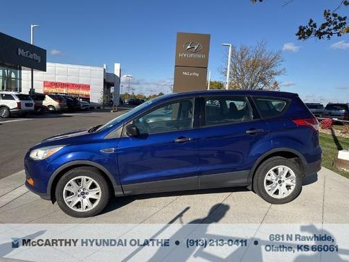 2016 Ford Escape S