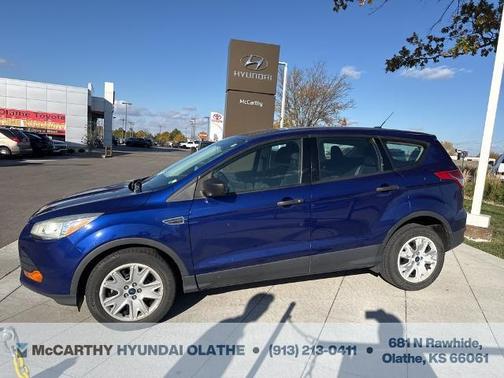 2016 Ford Escape S