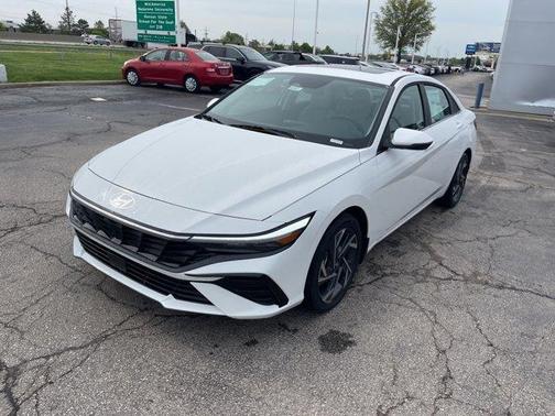 2025 Hyundai ELANTRA HEV Limited