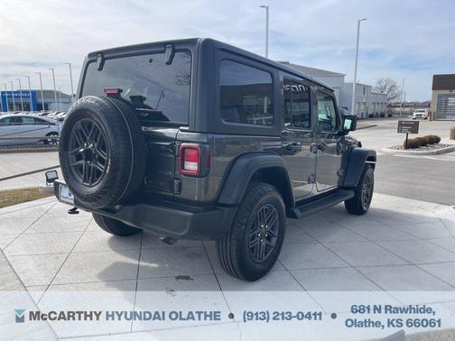 2024 Jeep Wrangler Sport