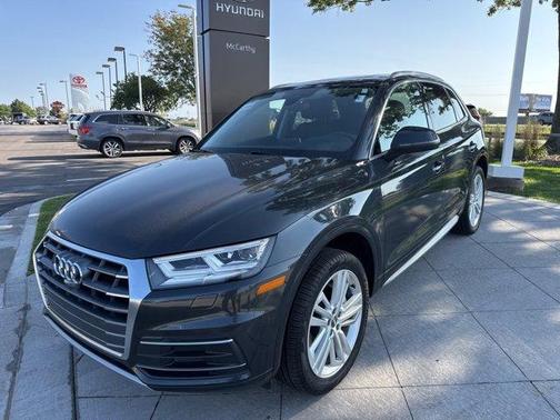 2018 Audi Q5 2.0T Prestige