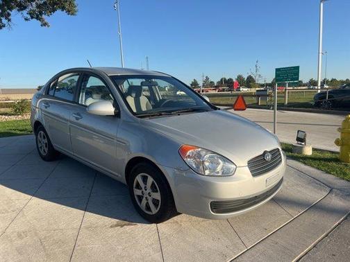 2009 Hyundai Accent GLS
